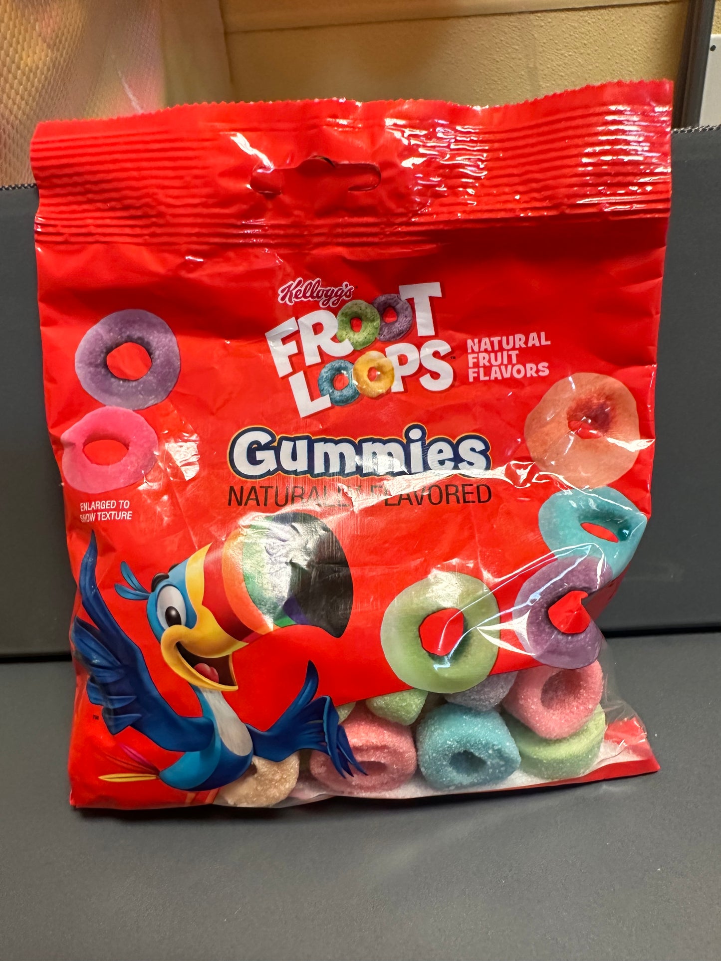 Fruit loop gummies