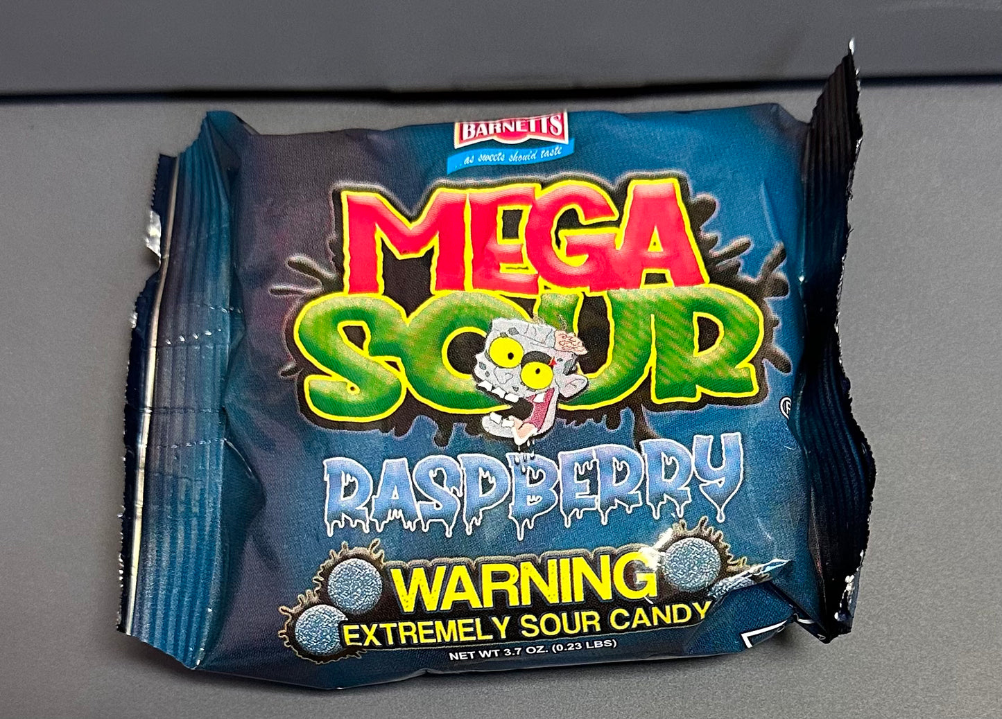 Mega Sour Raspberry